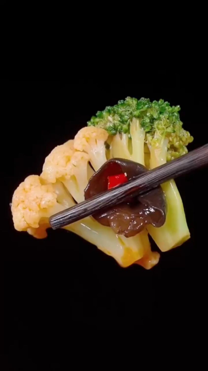 凉拌西兰花这样做