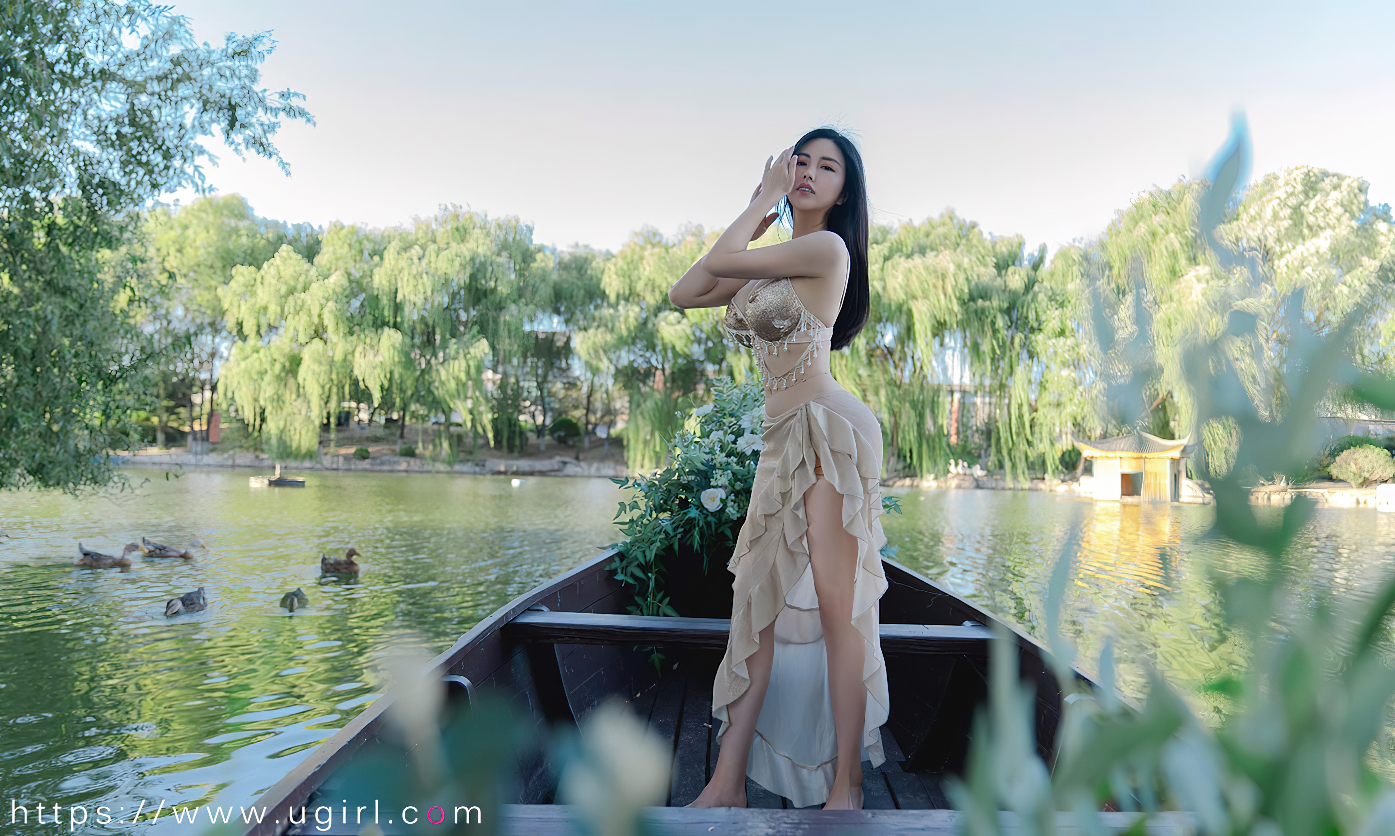 图片[31]-[Ugirls爱尤物] No.2414 Selena – Na Lu (娜露)-六色网