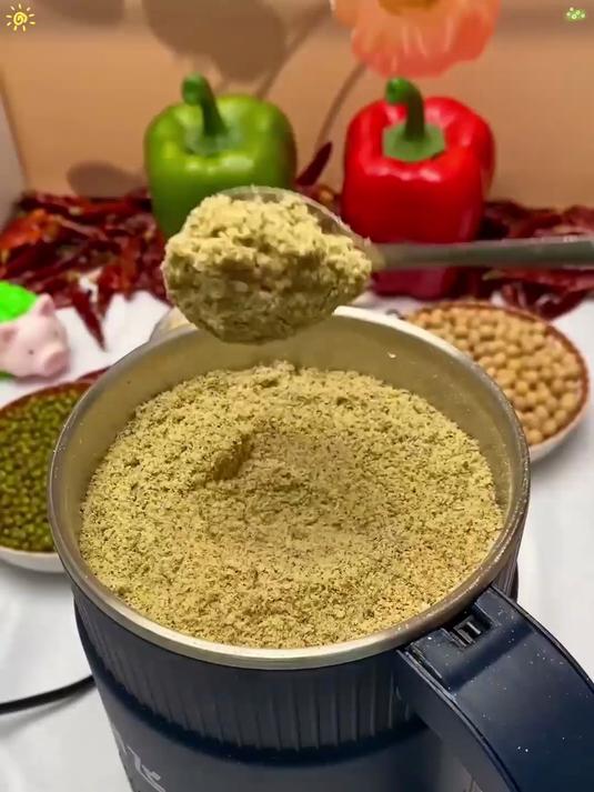 家用研磨机，磨粉机，咖啡五谷杂粮粉碎机电动辅食搅拌器！