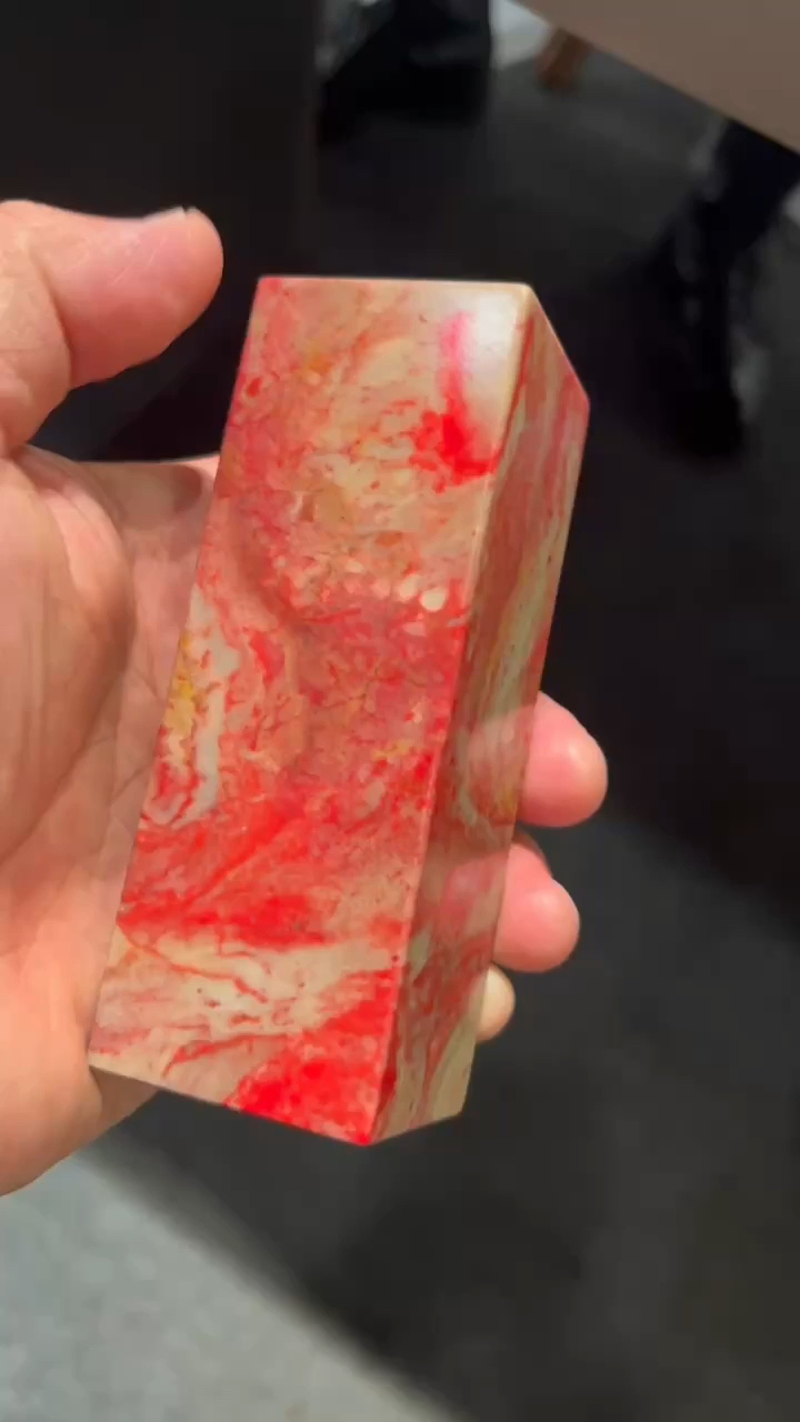 国石之宝,顶级昌化软底鸡血石印章,净重430克大章满血,收藏级