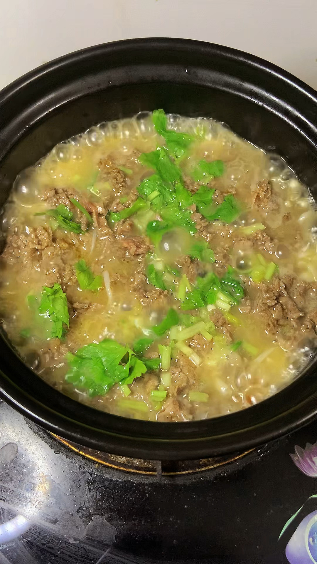 金针菇牛肉煲,简单易做,好吃又下饭
