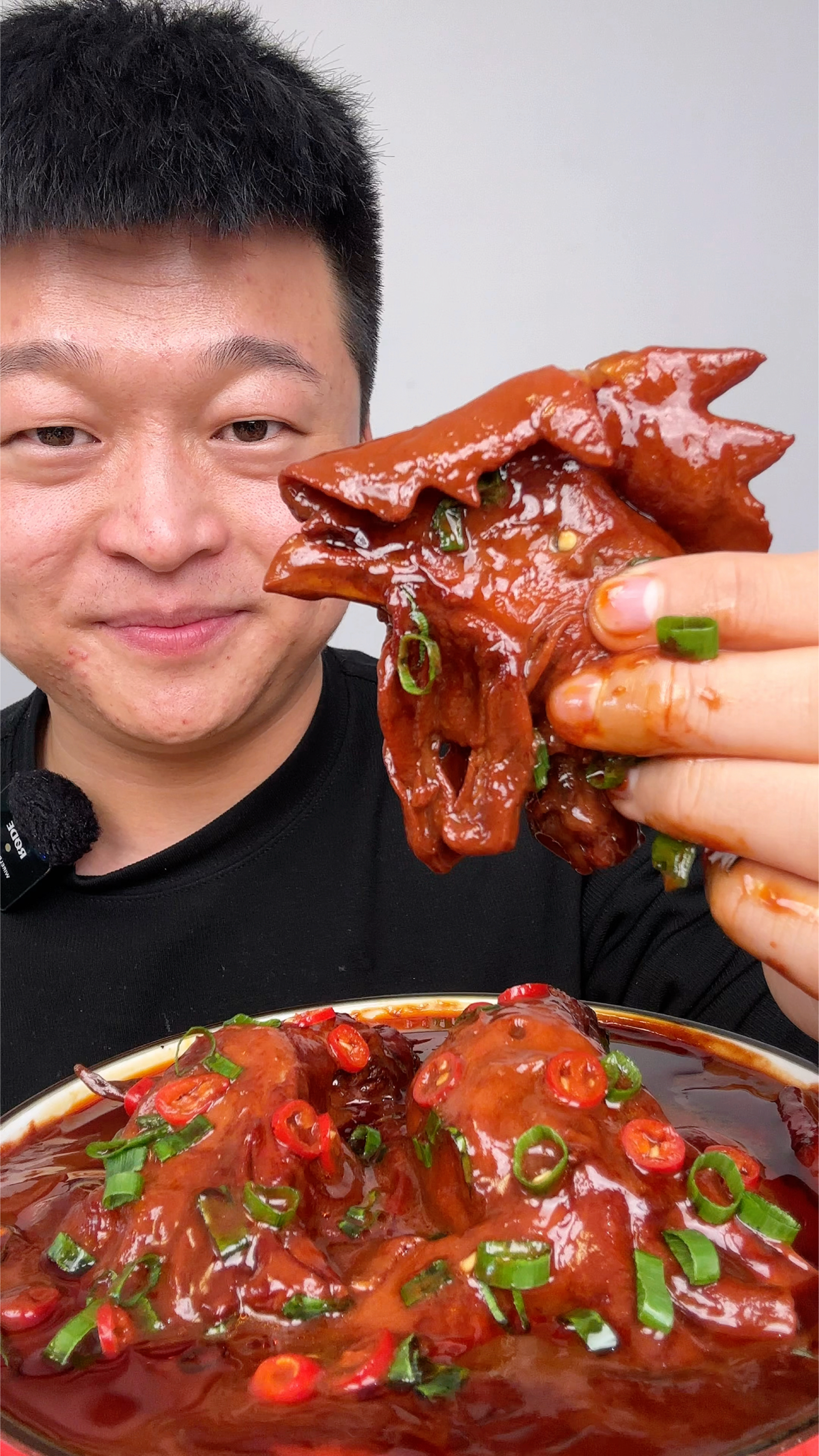 吃公鸡头是真香啊