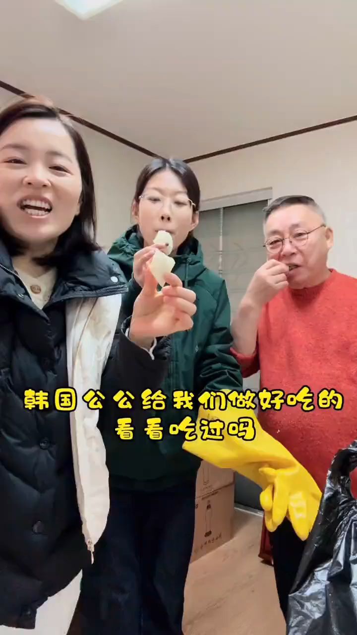 韩国公公做的带鱼和白菜炖粉条你们喜欢哪个# 中韩夫