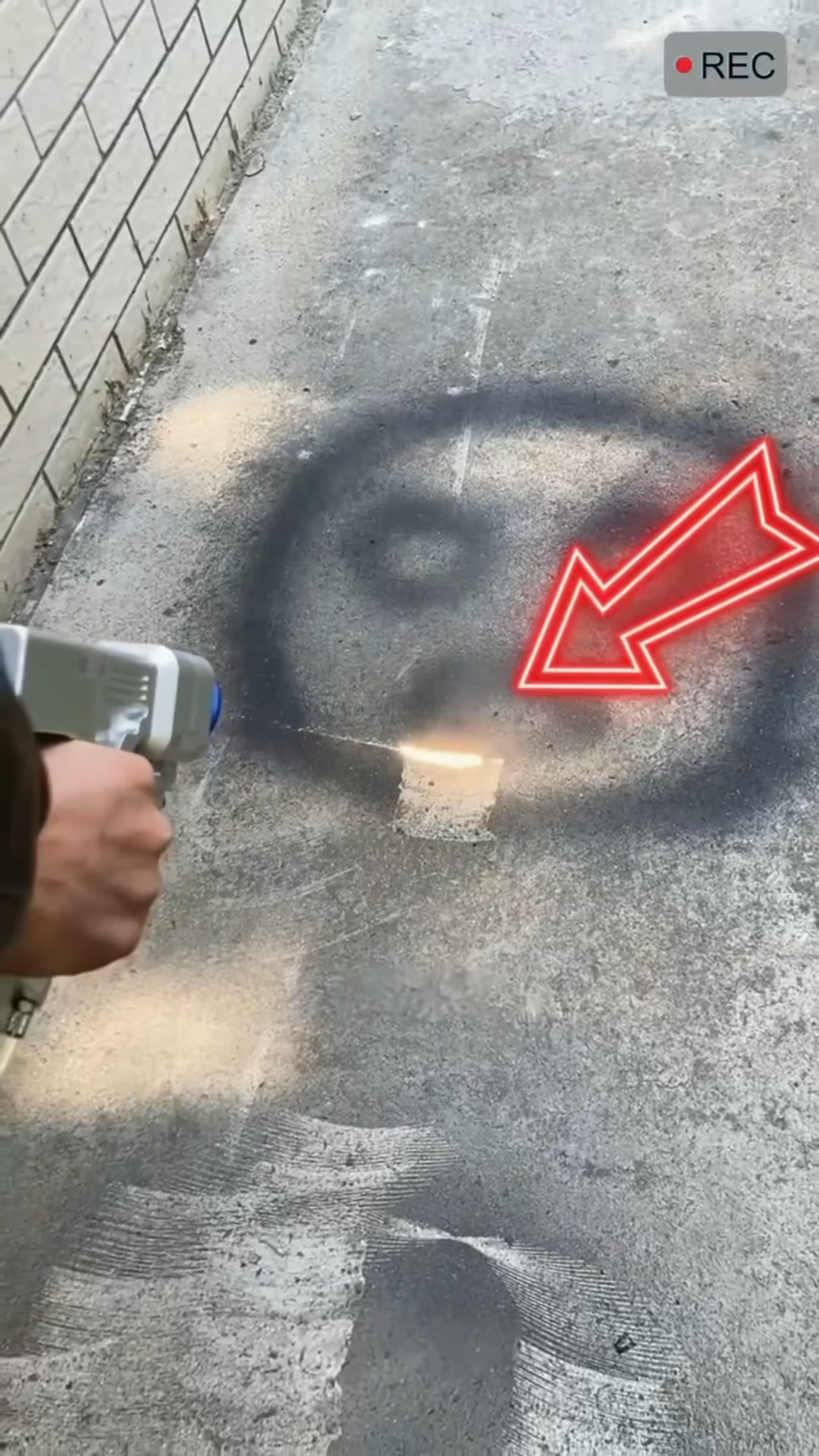 光纤激光清洗机的原理