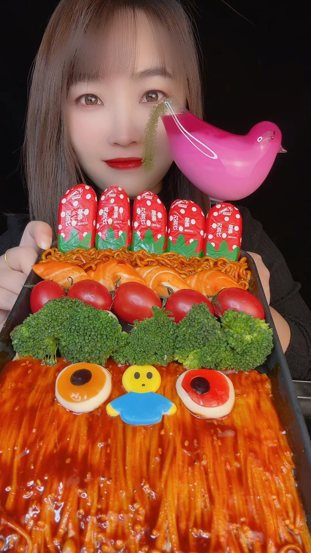 美食拼盘来喽,草莓糖果