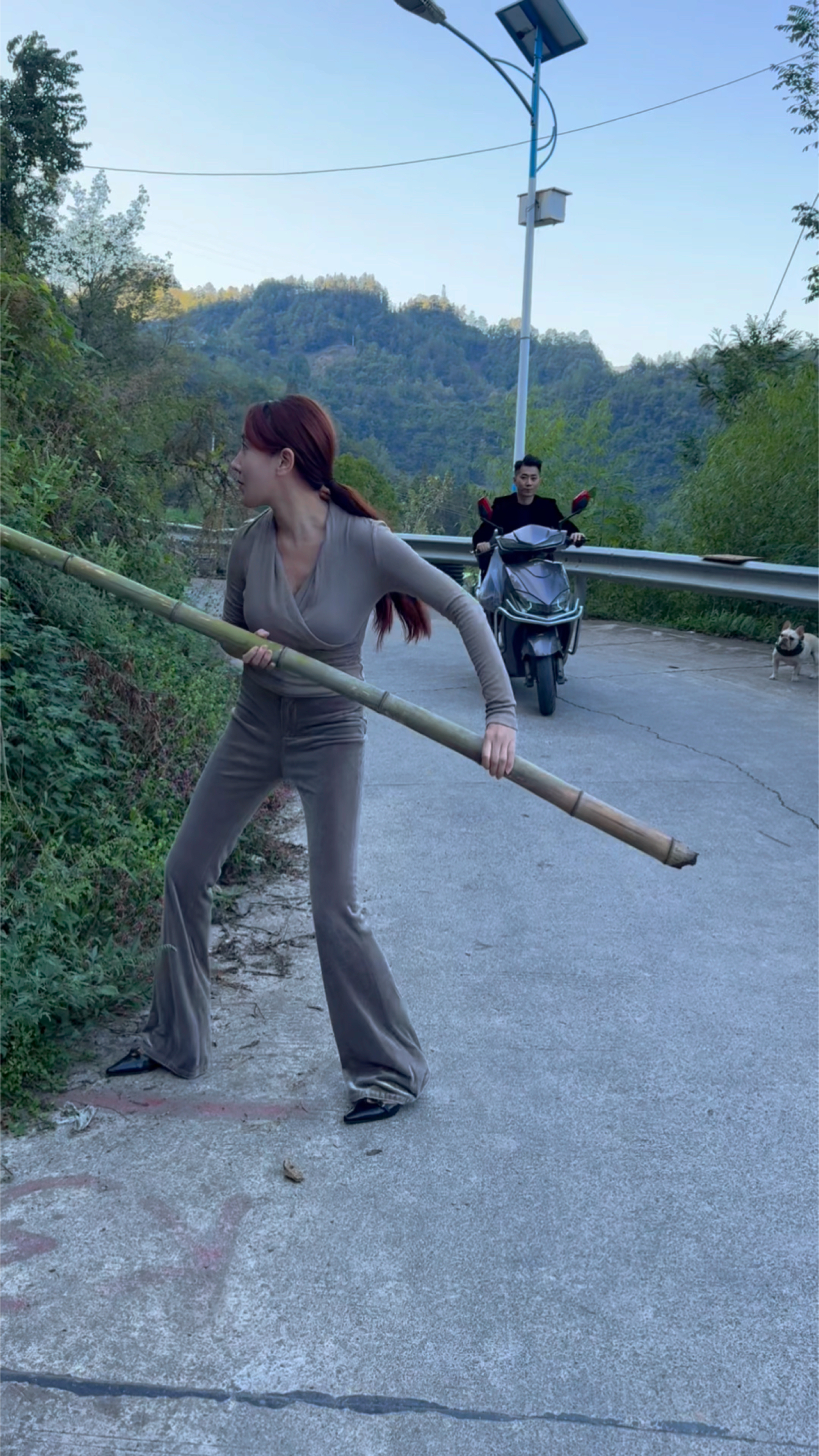 今天旺仔做的干锅虾好好吃。