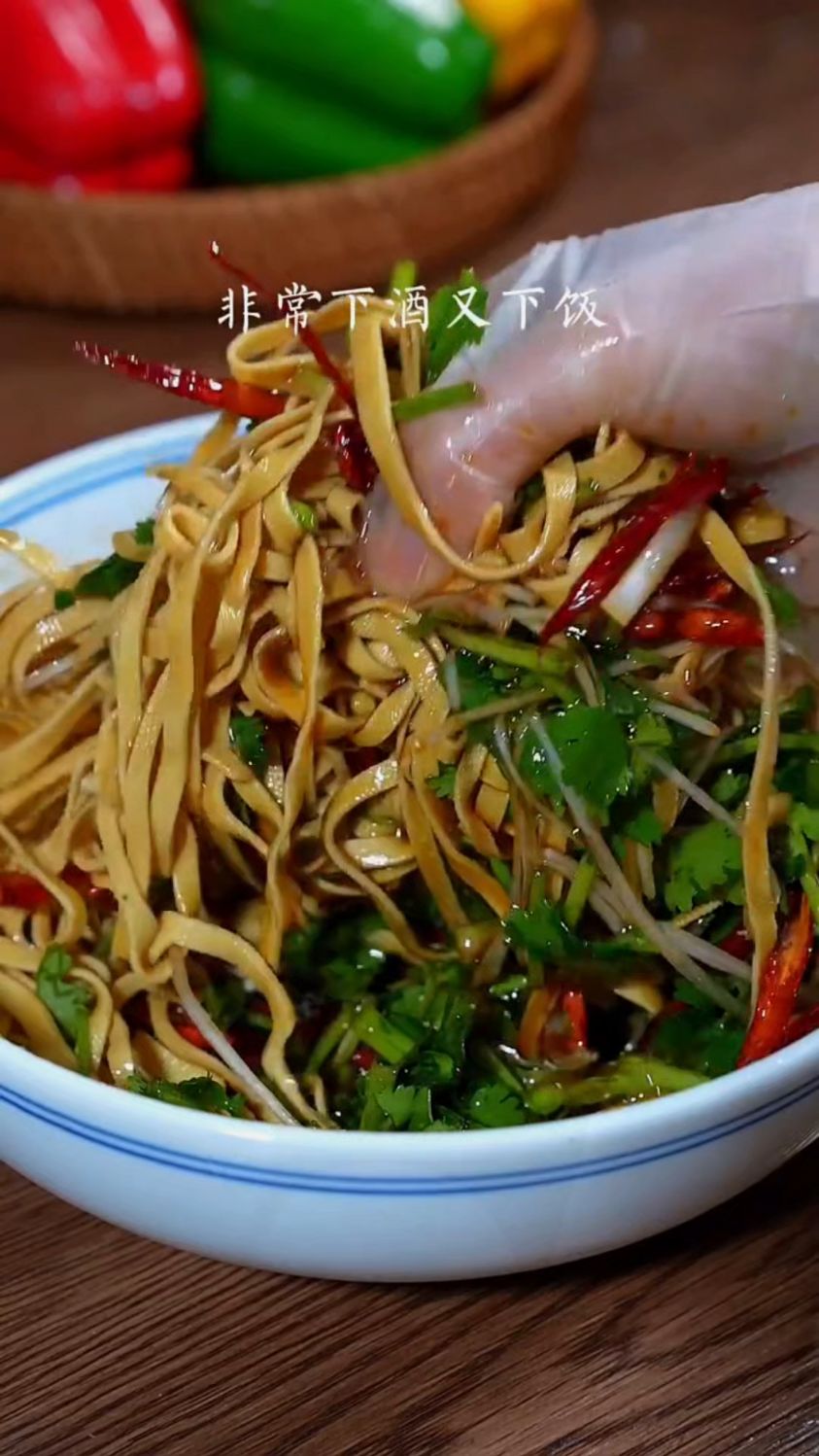 凉拌干豆腐丝新做法