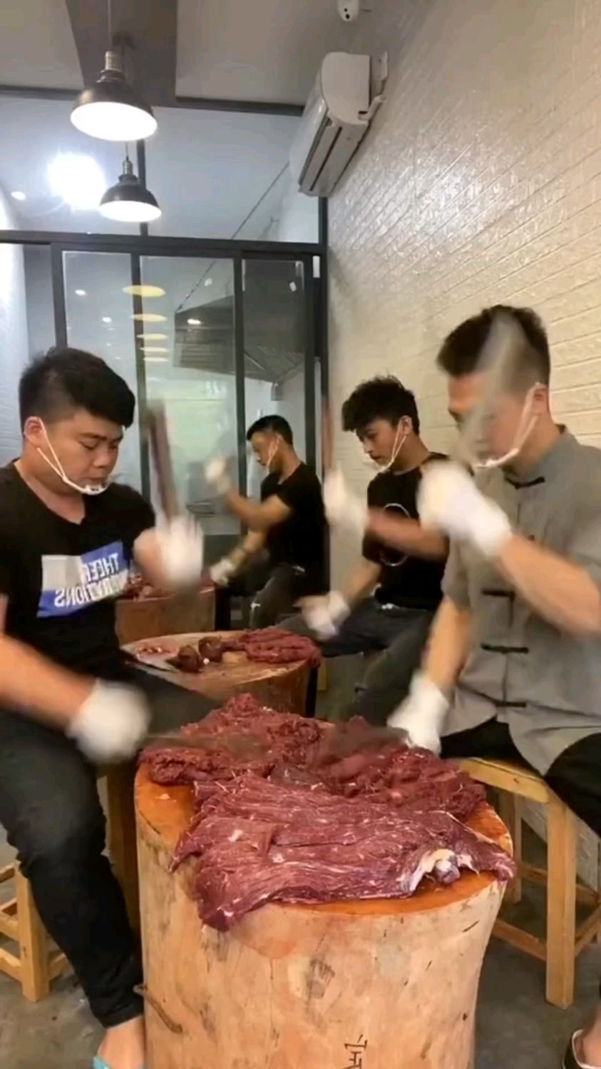 潮汕正宗手打牛肉丸