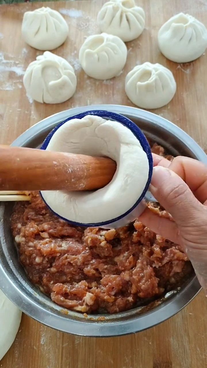 制作花样面食大包子