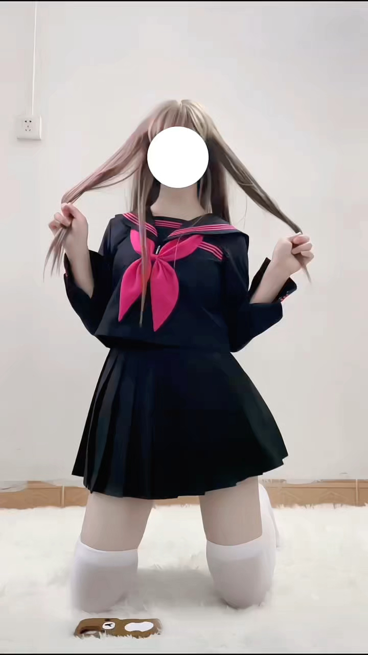 一房两人,三餐四季,两心一生