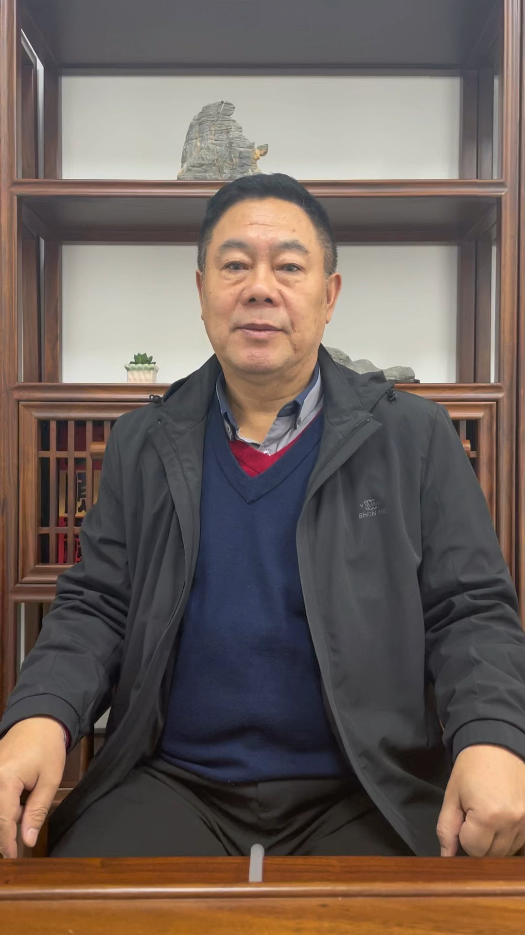 李成奎:全国美协评审评委,新安画派代表人物,中美协中工笔会员