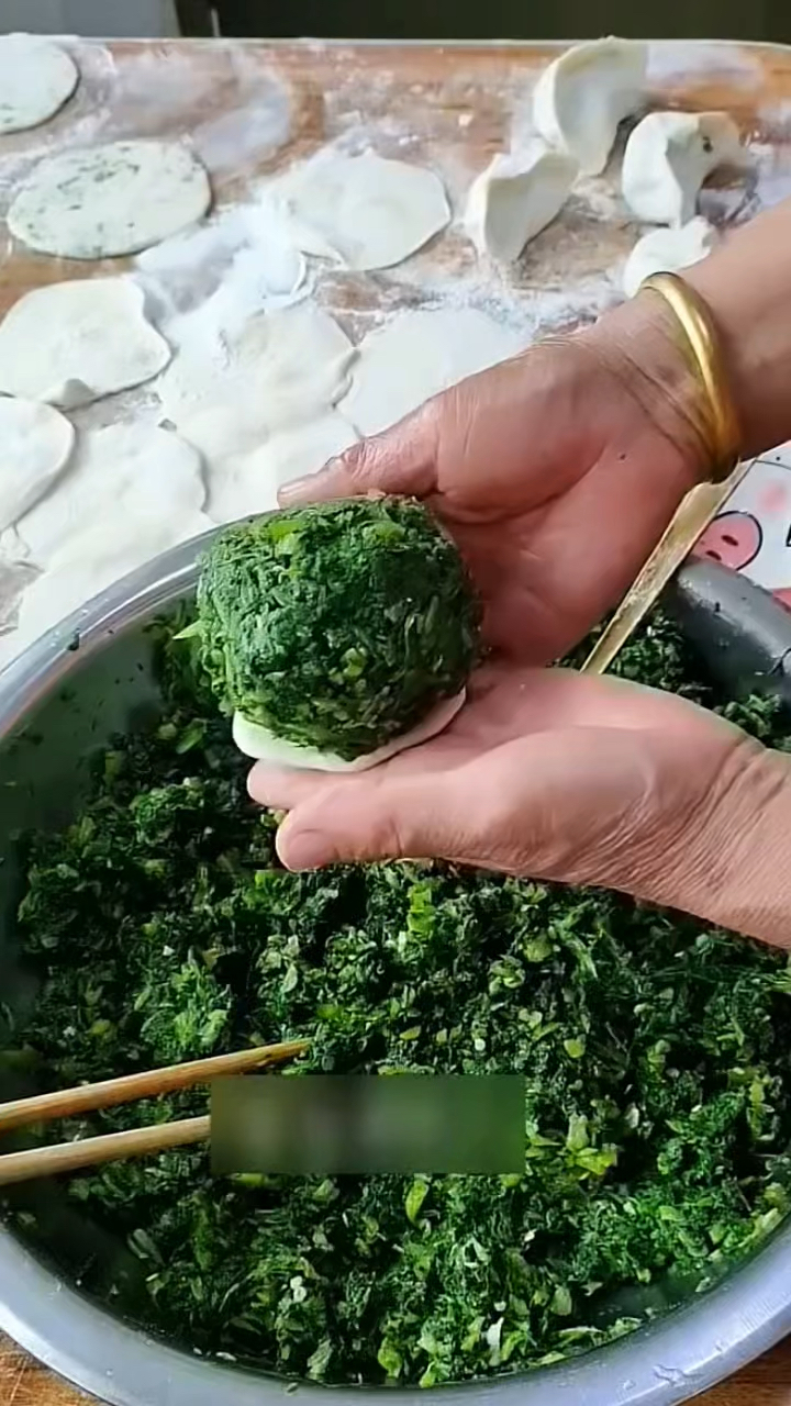 菜团子不一样的包法。