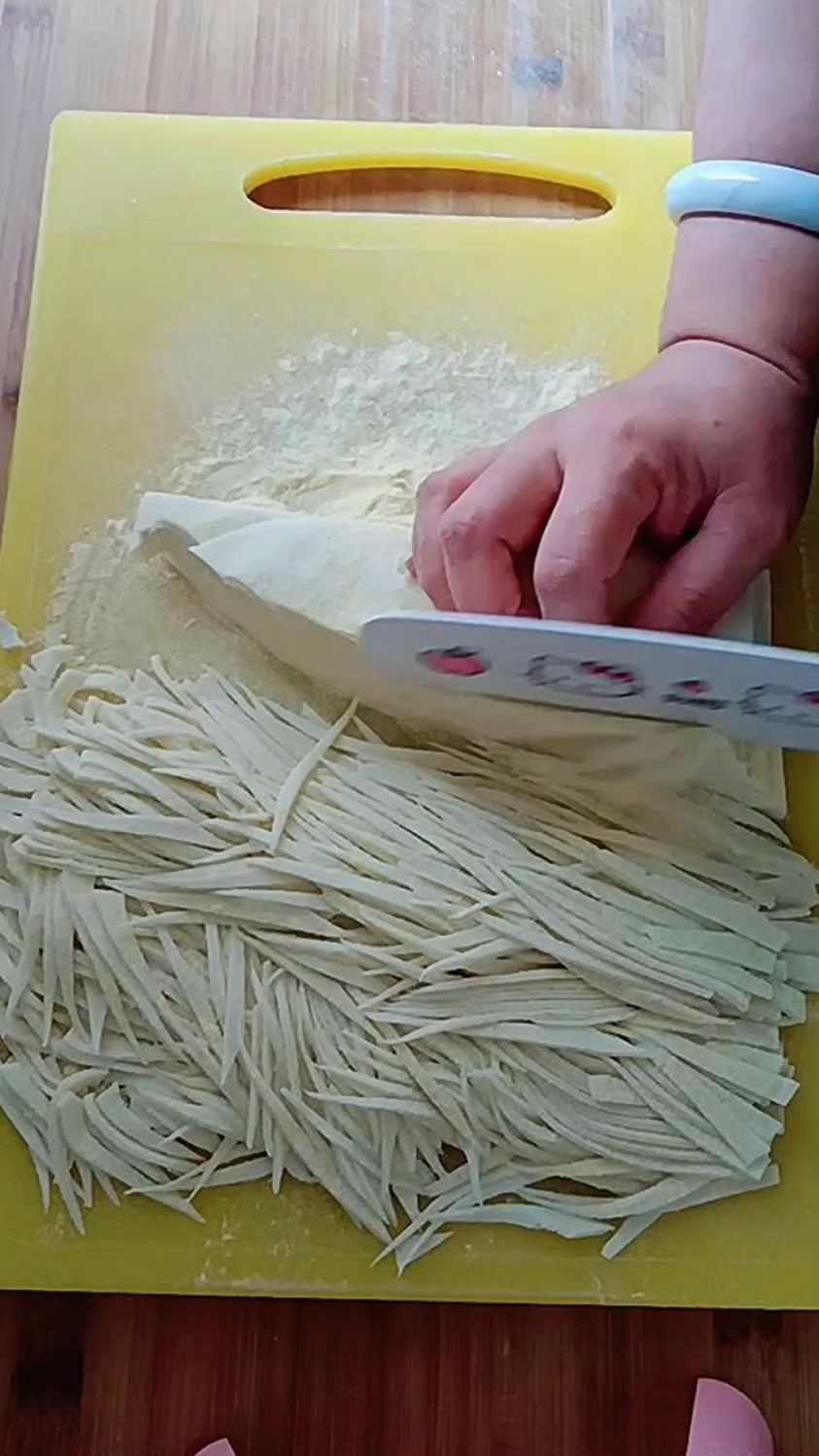 这是什么地方的特色面食,有知道的吗?