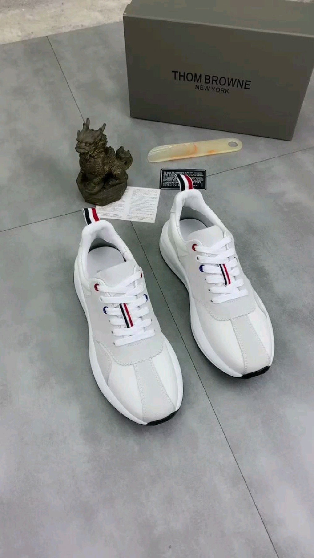 汤姆布朗休闲运动鞋,简约潮流前线