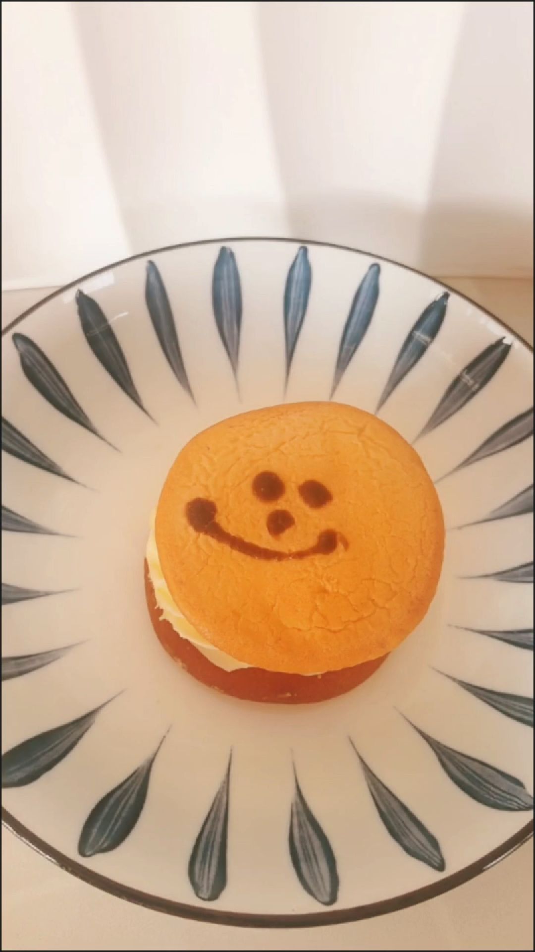 笑脸蛋糕老式硬奶油娃娃头笑脸蛋糕80/90儿时怀旧休闲零食童年娃娃