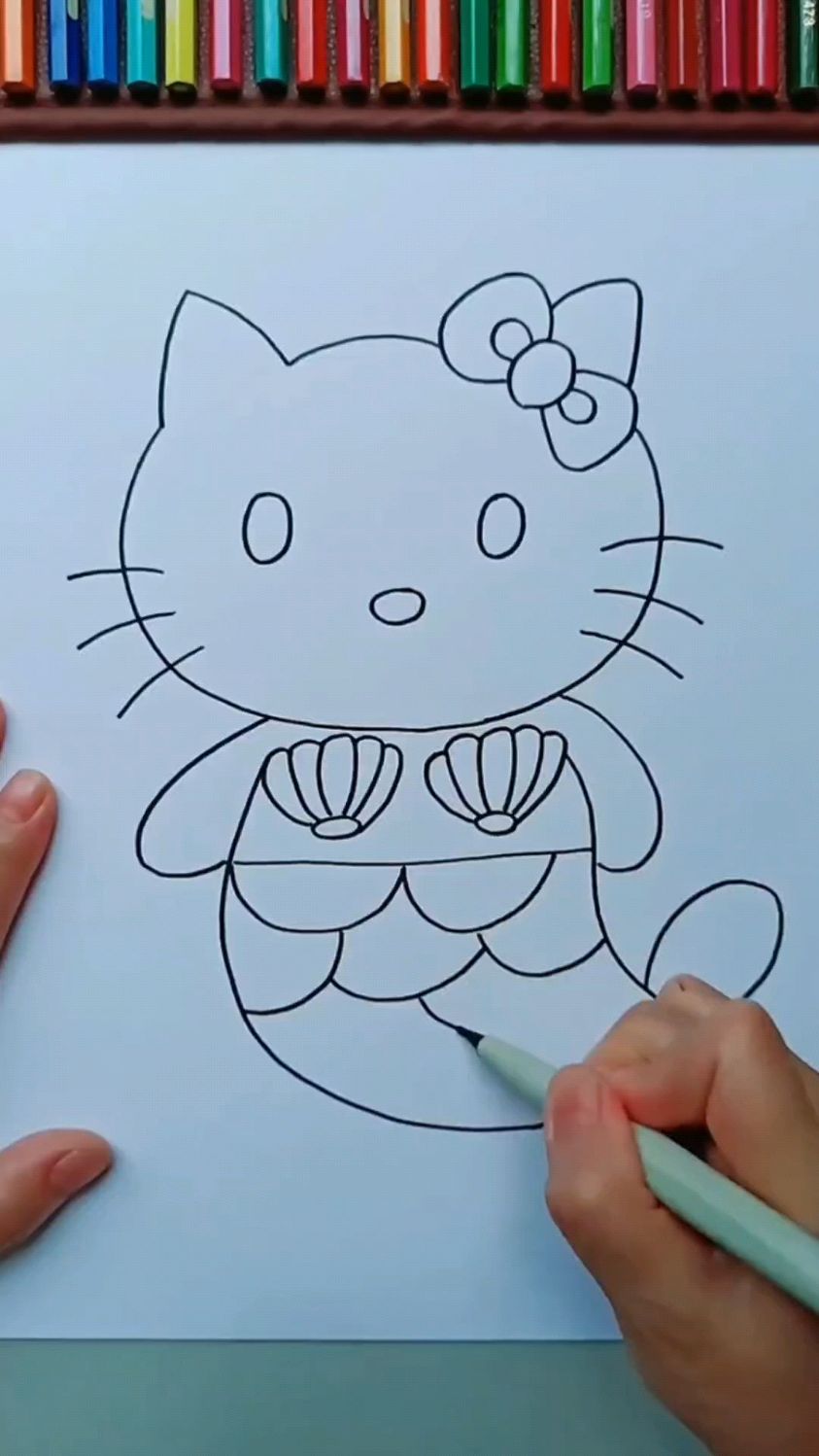 今日画一份可爱的美人鱼猫咪