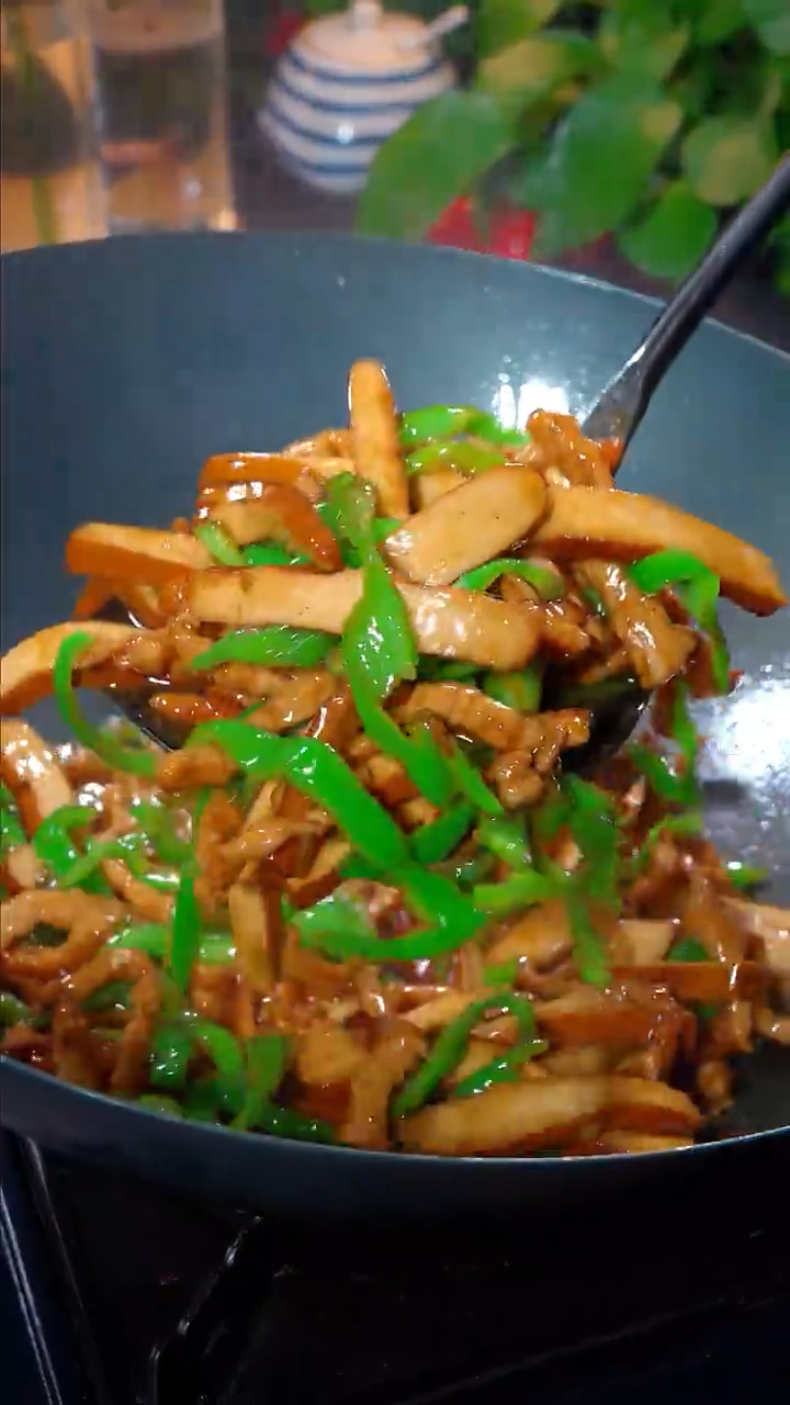 香干青椒肉丝,香迷糊了