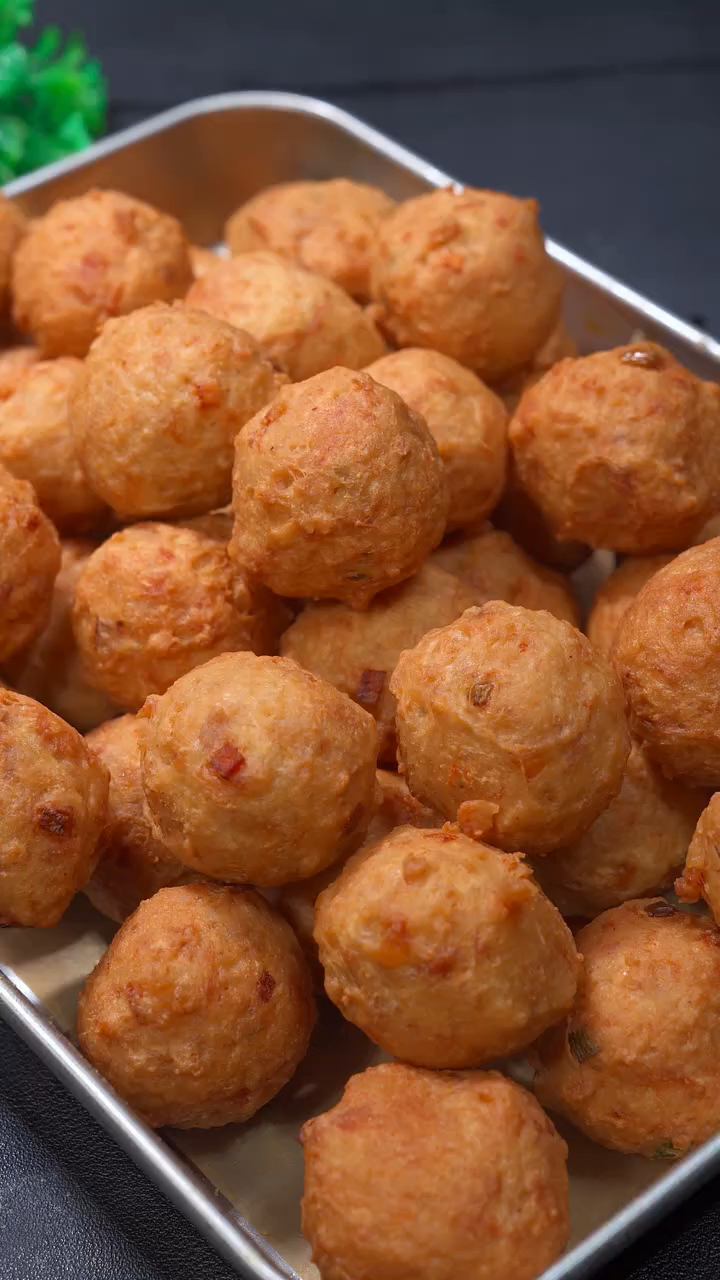 好多人炸豆腐丸子还弄不清放淀粉还是面粉