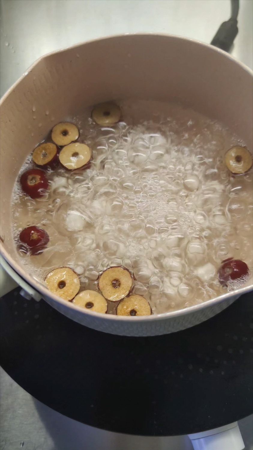 好有食欲的醪糟汤圆