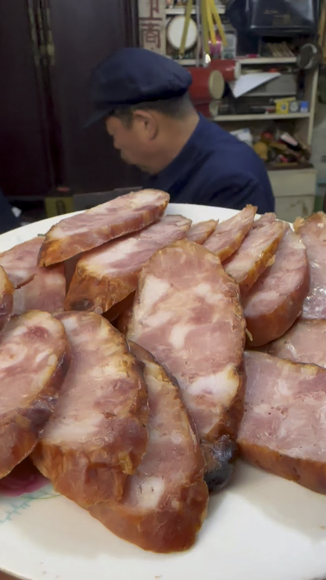 四愣爱吃小鱼花生