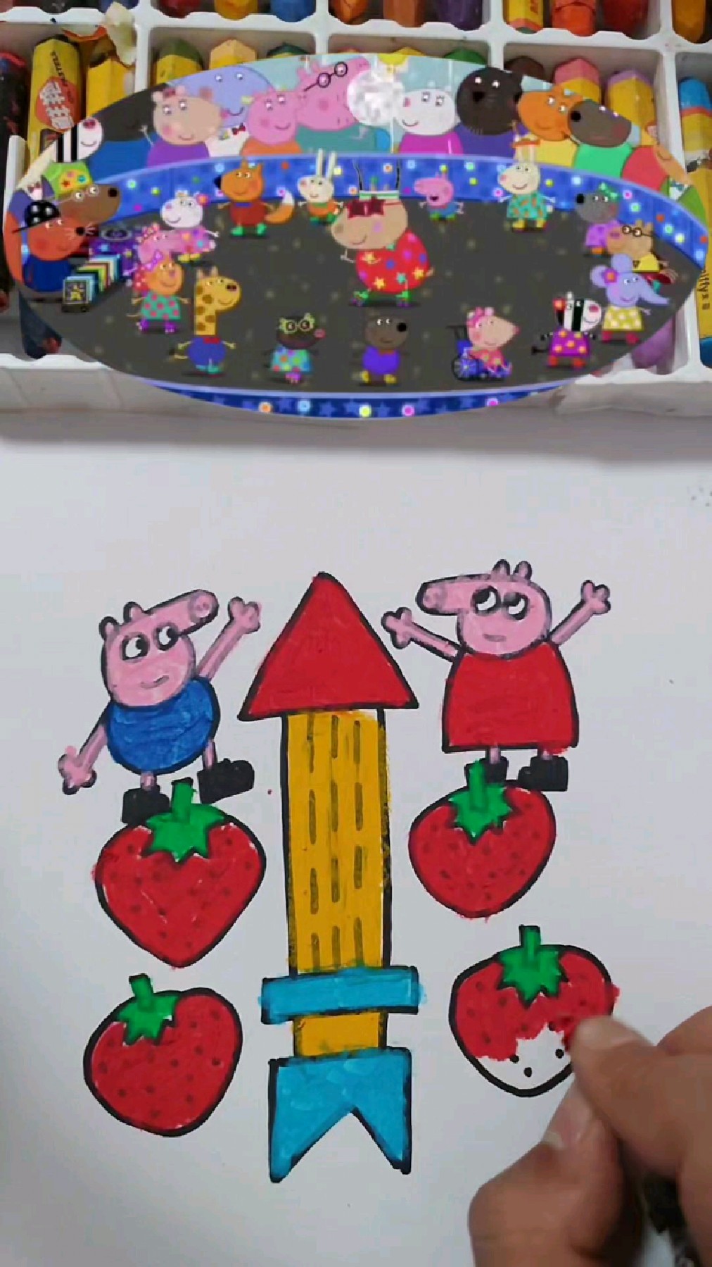 草莓和小猪佩奇创意简笔画