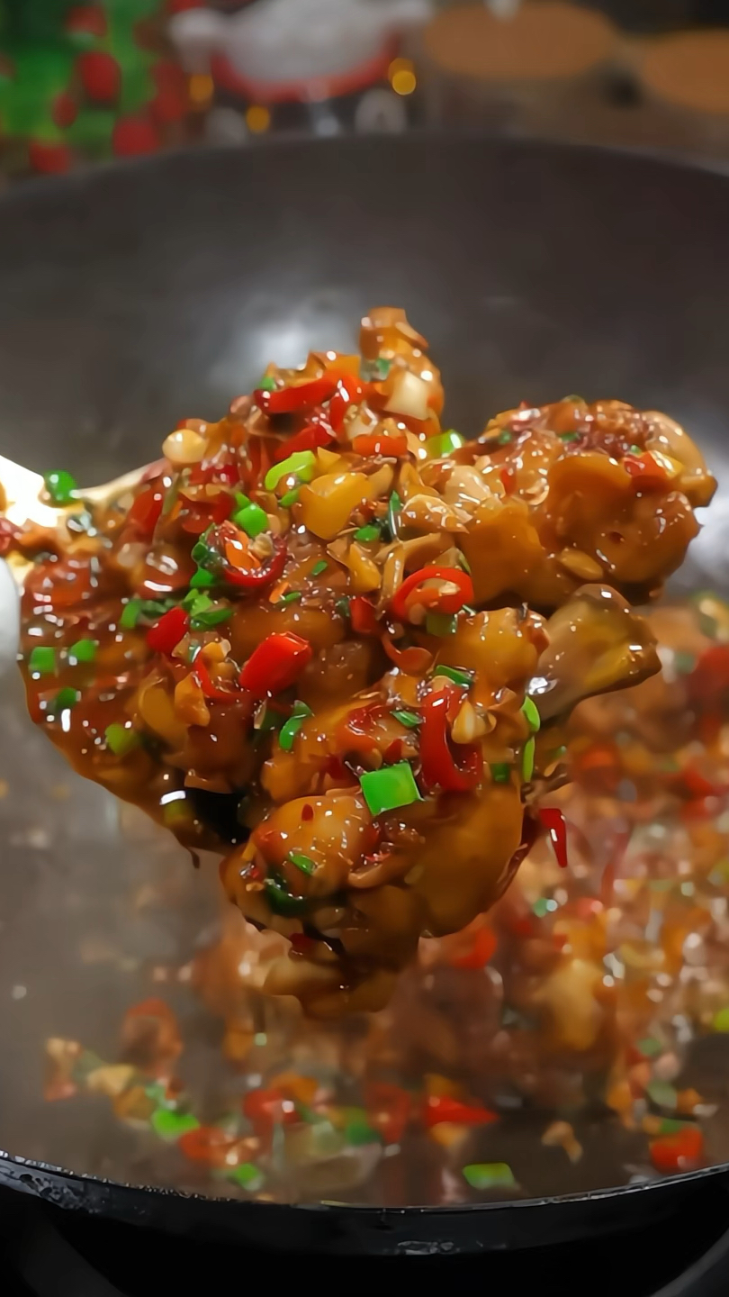 年夜饭的餐桌上你像我这样做上一份香辣鸡腿