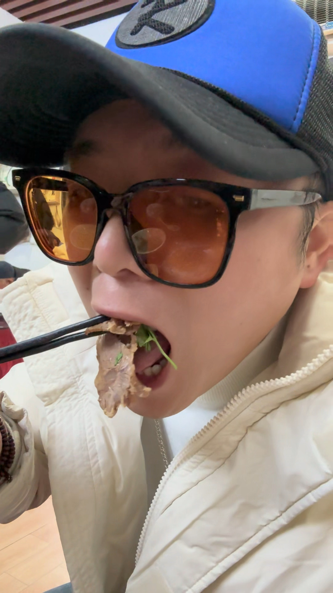 上海崇明街头偶遇牛肉汤老店,拌牛肉和牛肉炒饭巨好吃,推荐!