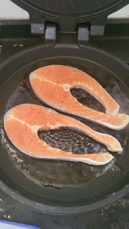 香煎三文鱼椒盐味