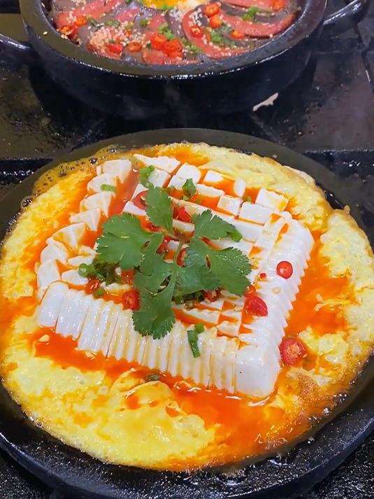 石锅鸡蛋豆腐,一个鸡蛋就搞定