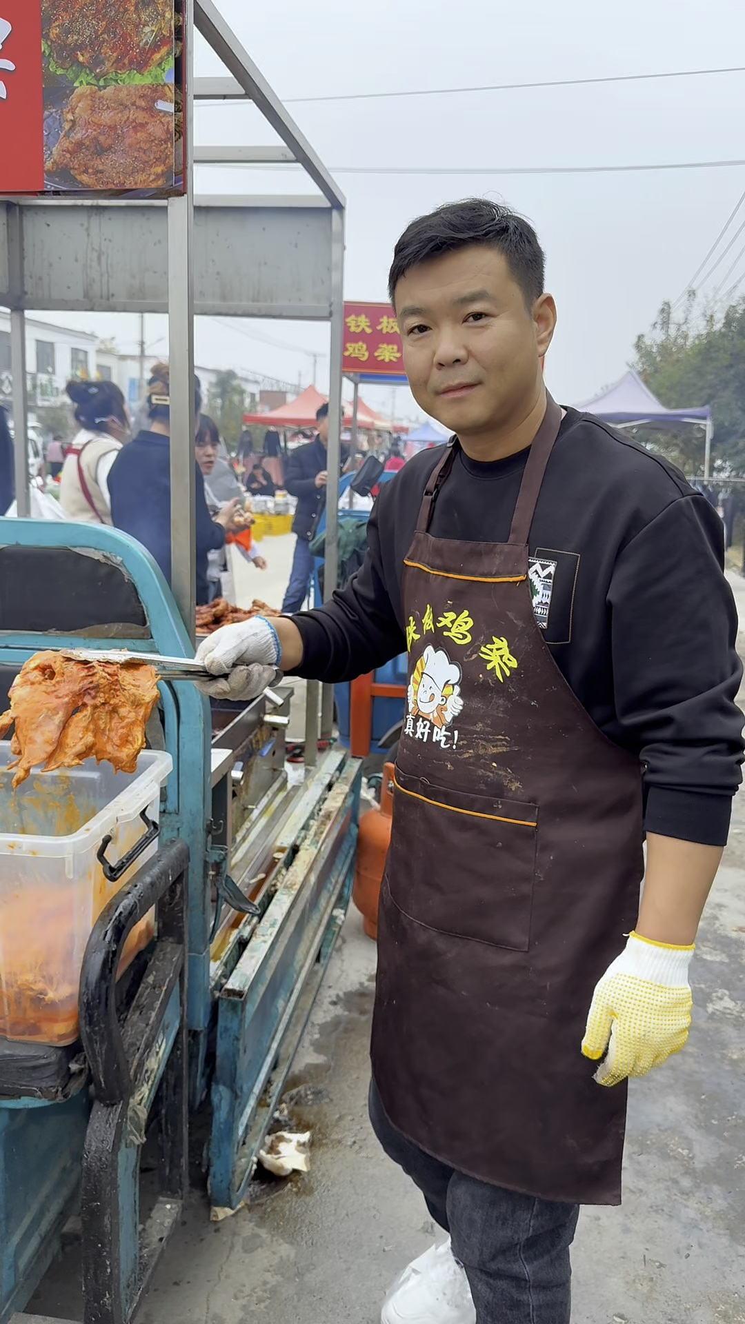 铁板鸡架美味可口