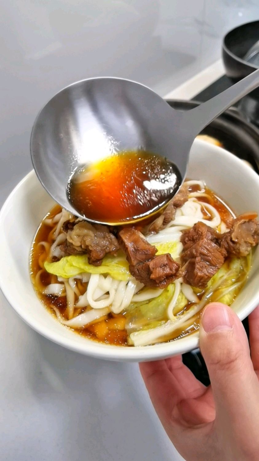 天冷卤一锅牛肉,早餐就有热乎乎,香喷喷的牛肉面吃了