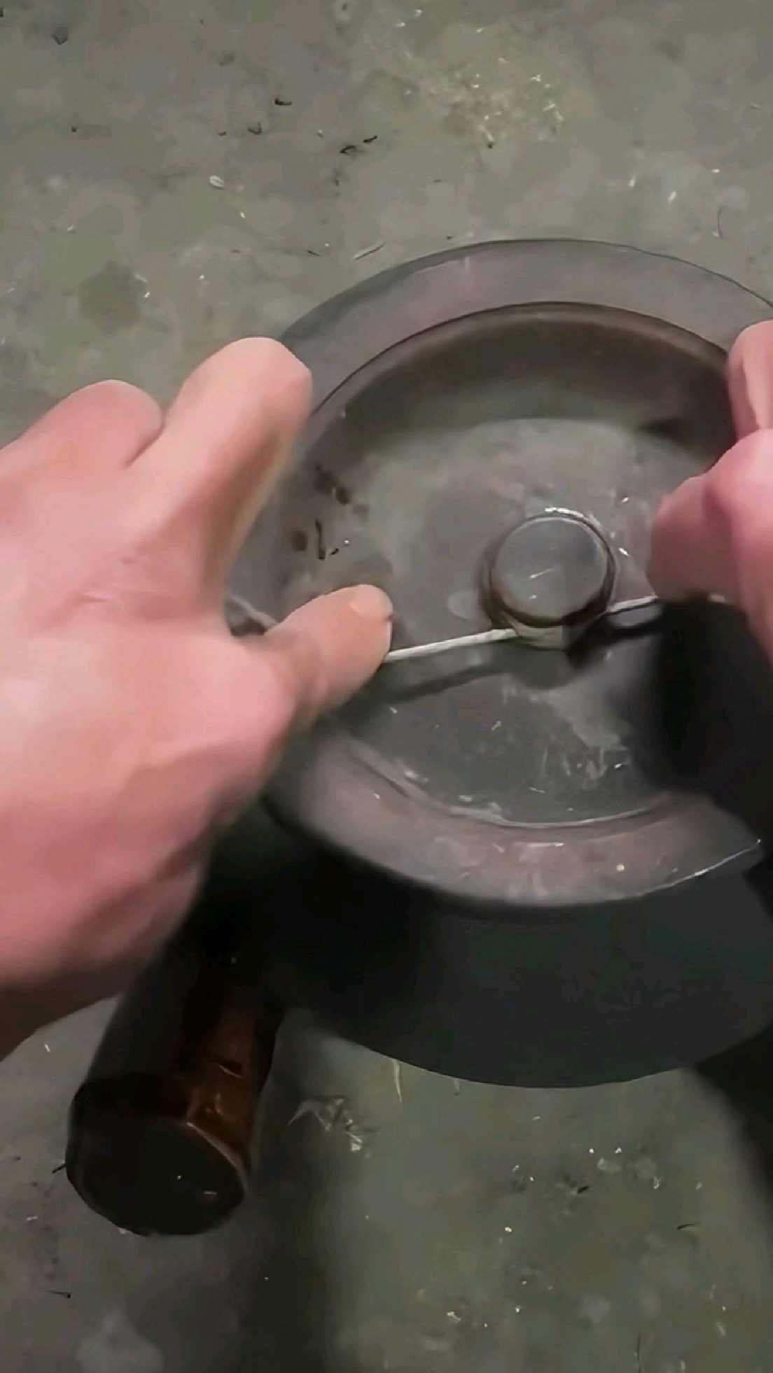 药罐 汤桶 锅盖烫手如何防止?