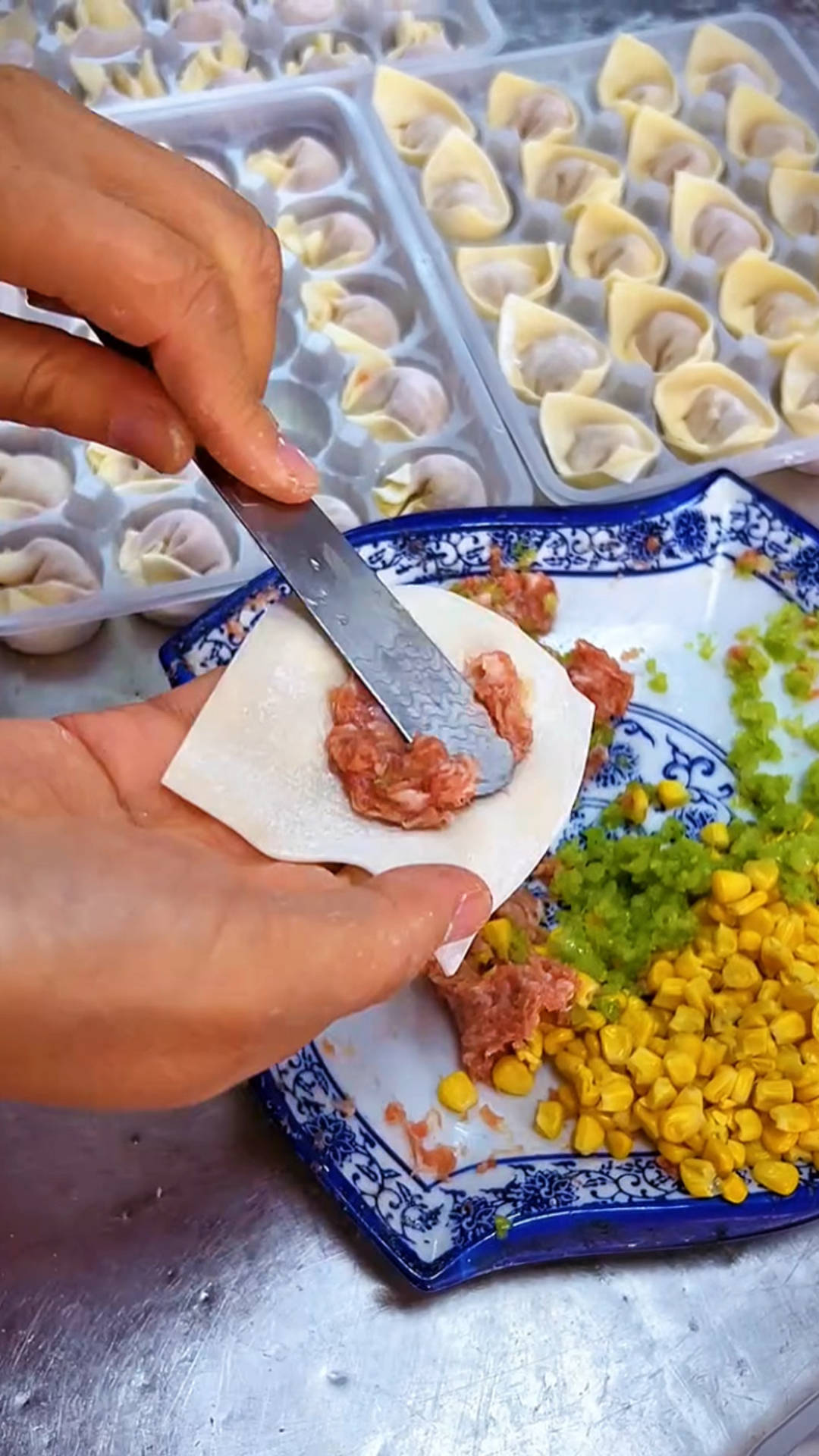 快速包馄饨的方法