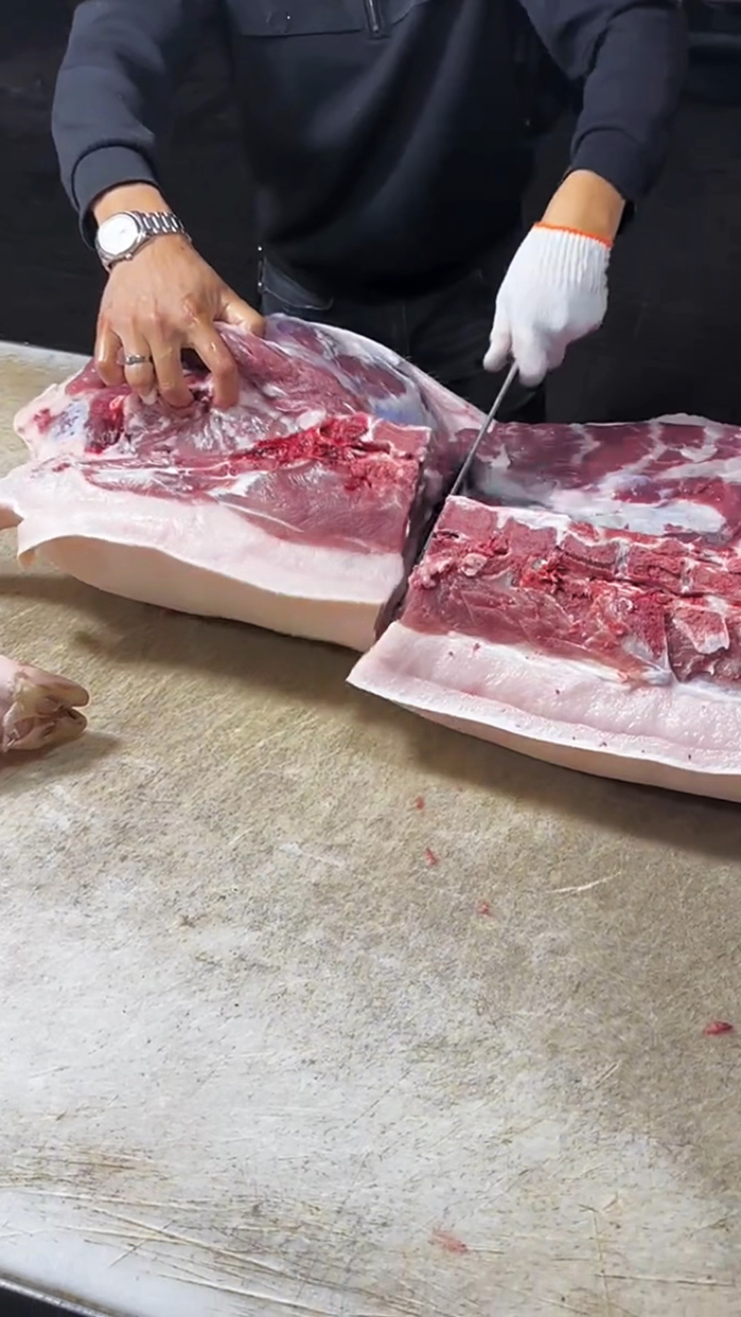快速分割猪肉的方法