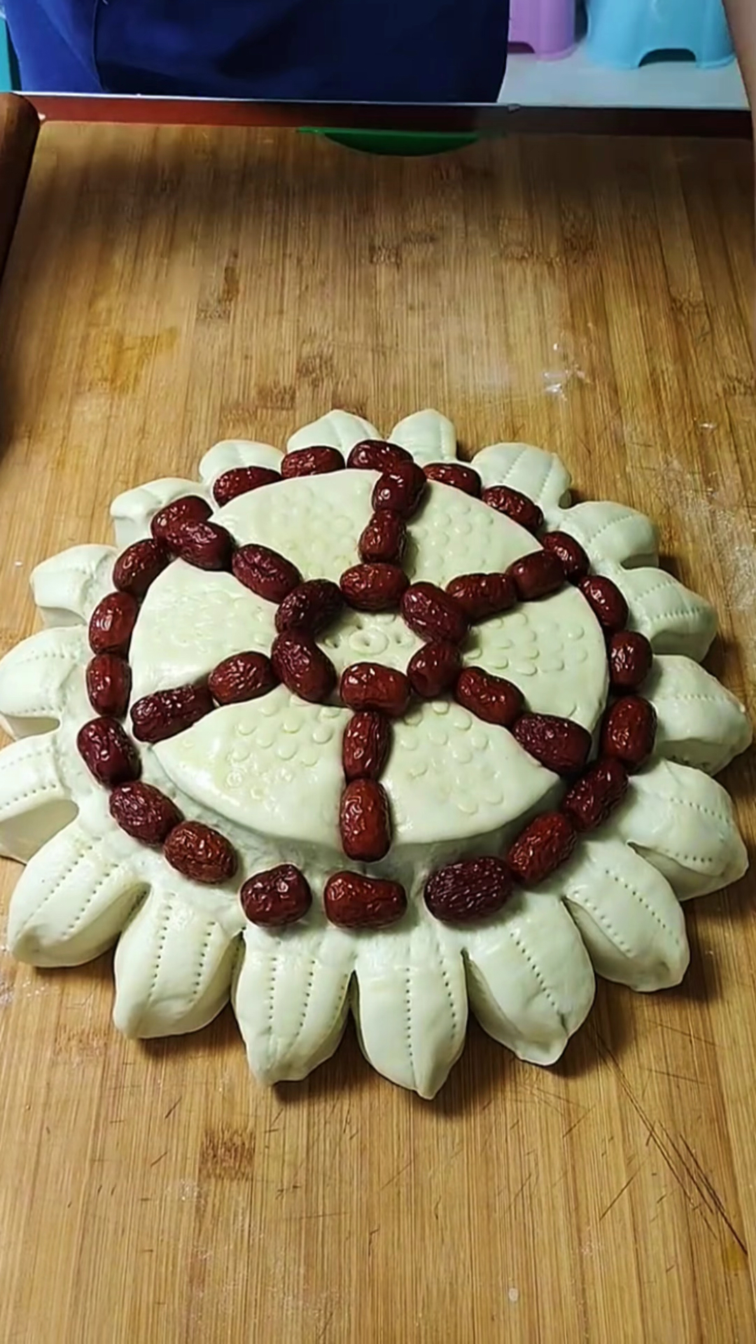 制作枣花馒头的方法