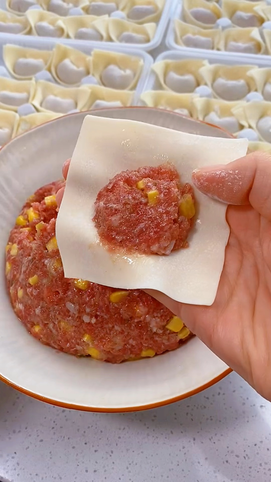 制作元宝小馄饨的做法