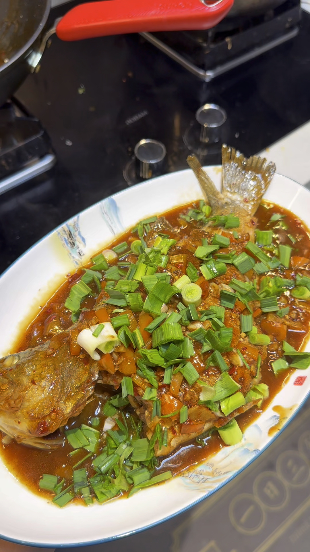 吃不腻的酱烧鲈鱼,太香了!