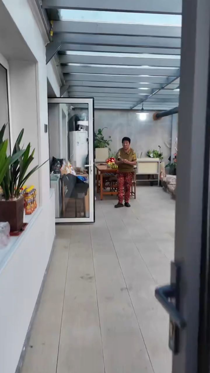 制作东北美食酸菜,童年里的美味哈