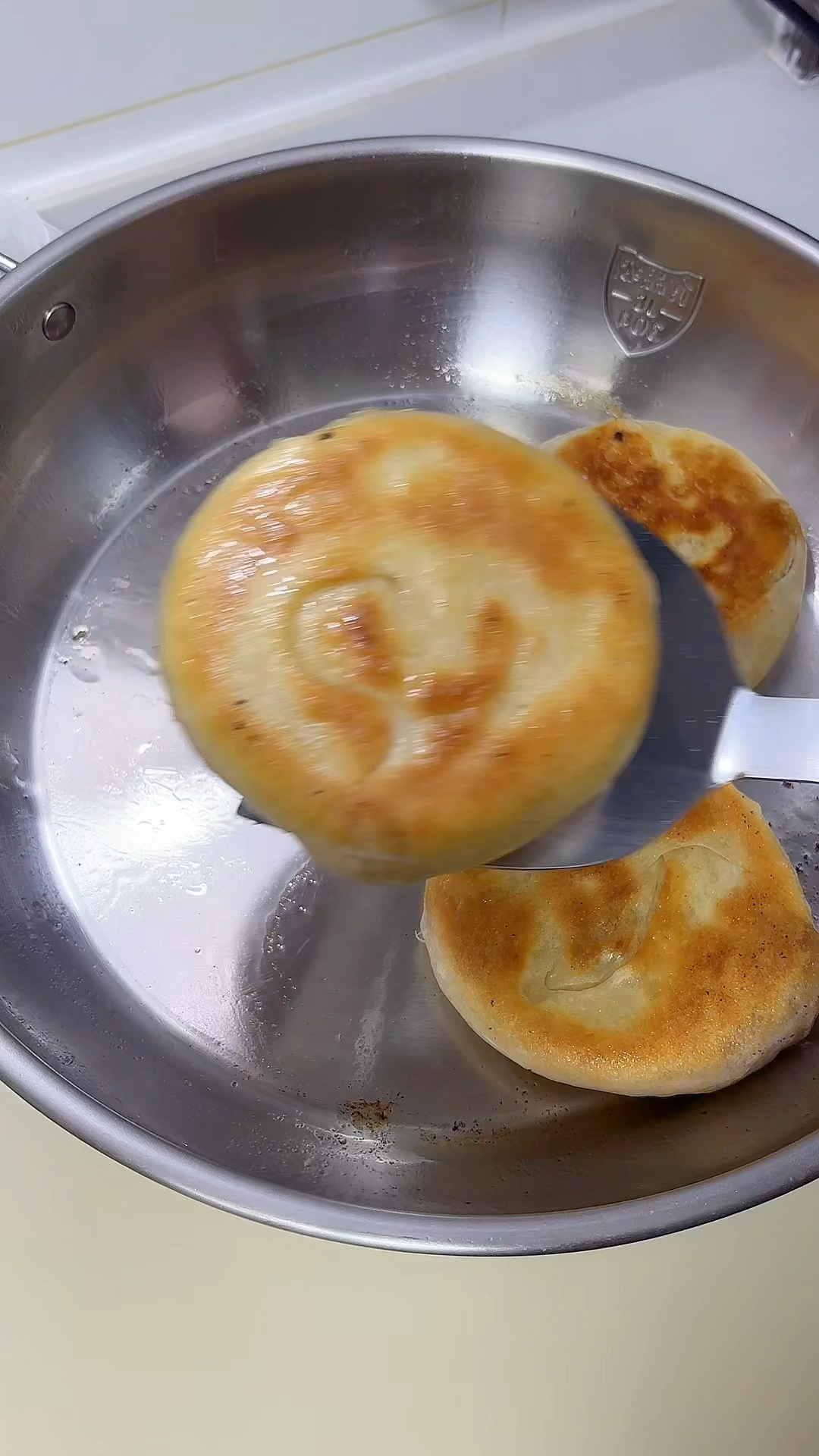 香酥牛肉饼在家怎么才能做出饼皮焦香酥脆掉渣?