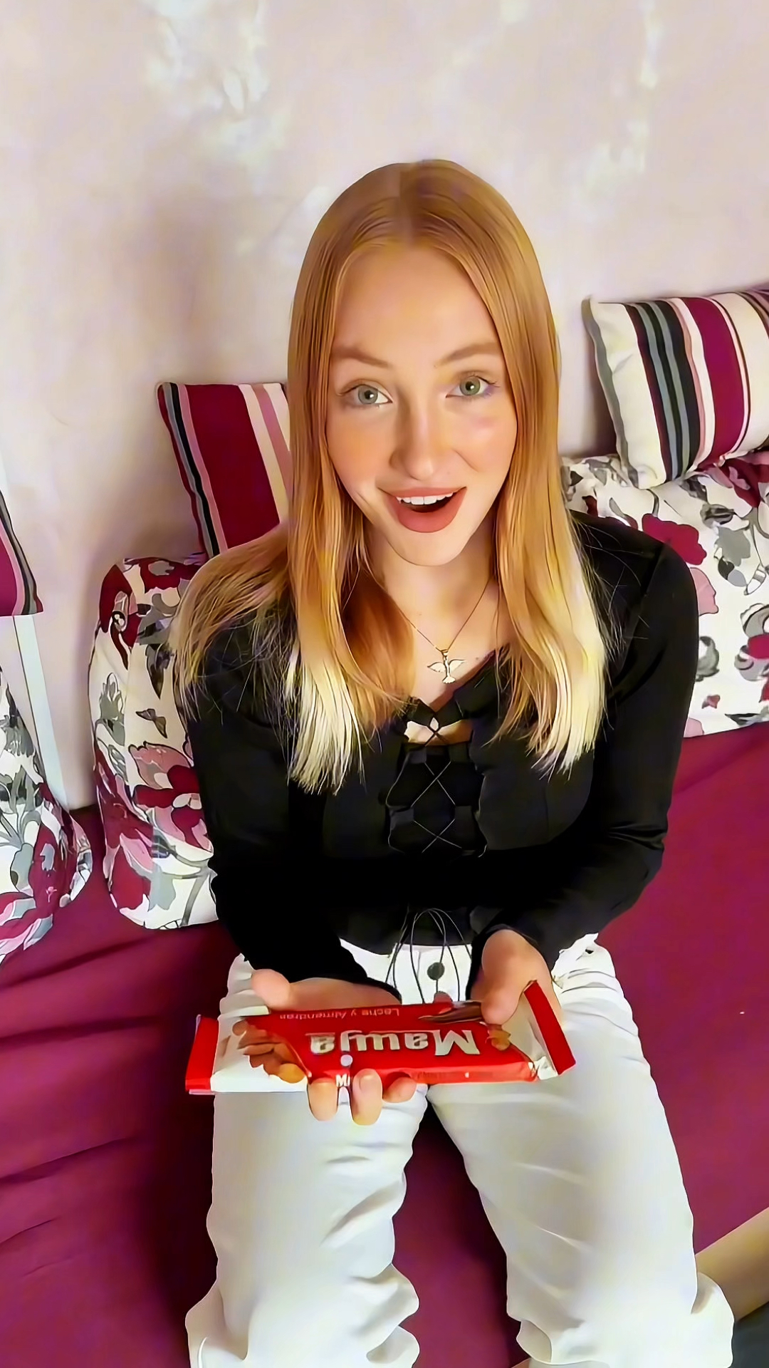 国外的有趣女人,喜欢巧克力到如此程度