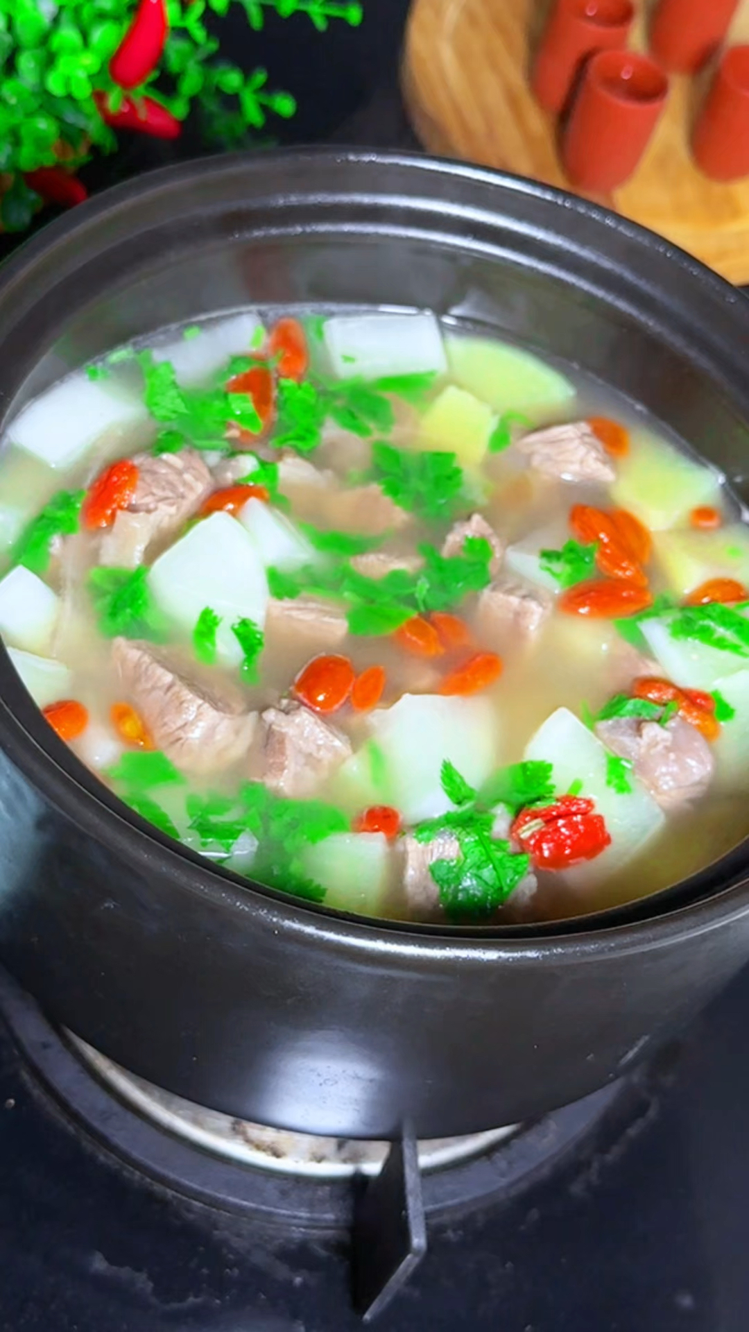 炖牛肉别再乱放大料了,牢记3放2不放诀窍,炖出来汤鲜肉嫩,真香