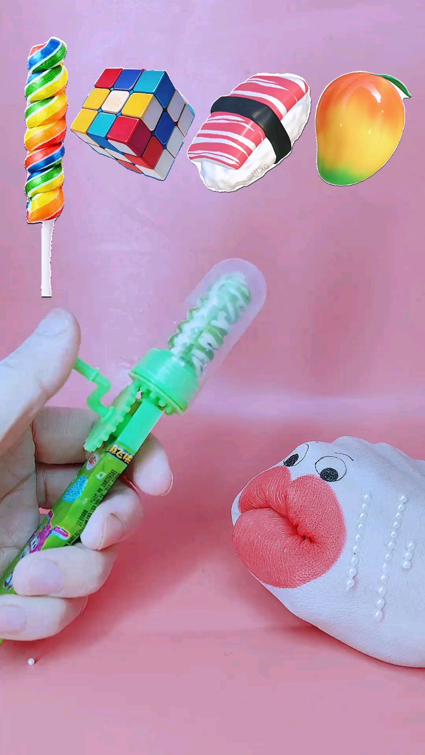 二次元美食,奇趣糖果派对分享,自制卡通水果果冻和旋转棒棒糖