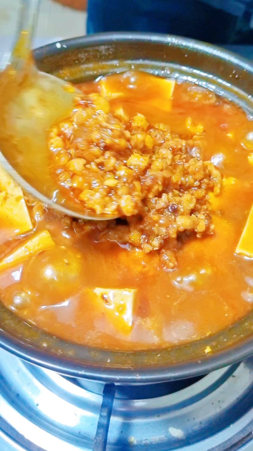 巨下饭的砂锅麻婆豆腐!豆腐麻辣鲜香滑嫩,超下饭