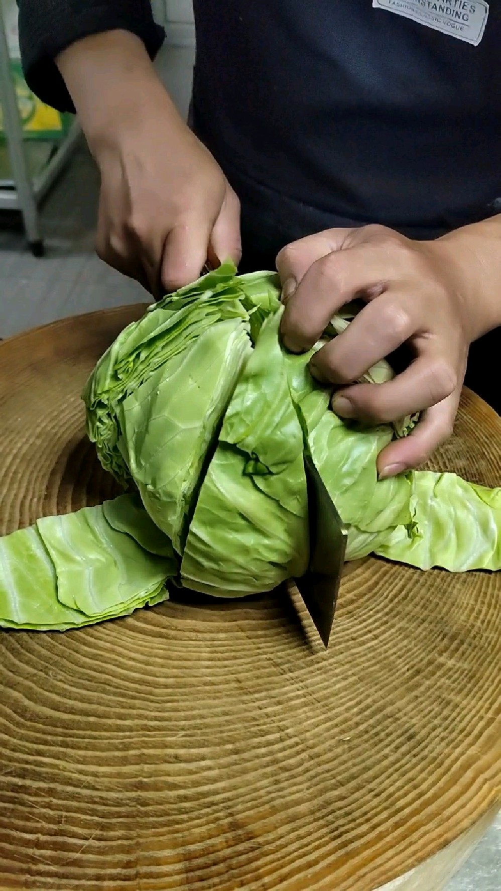 包菜快速切块揭秘
