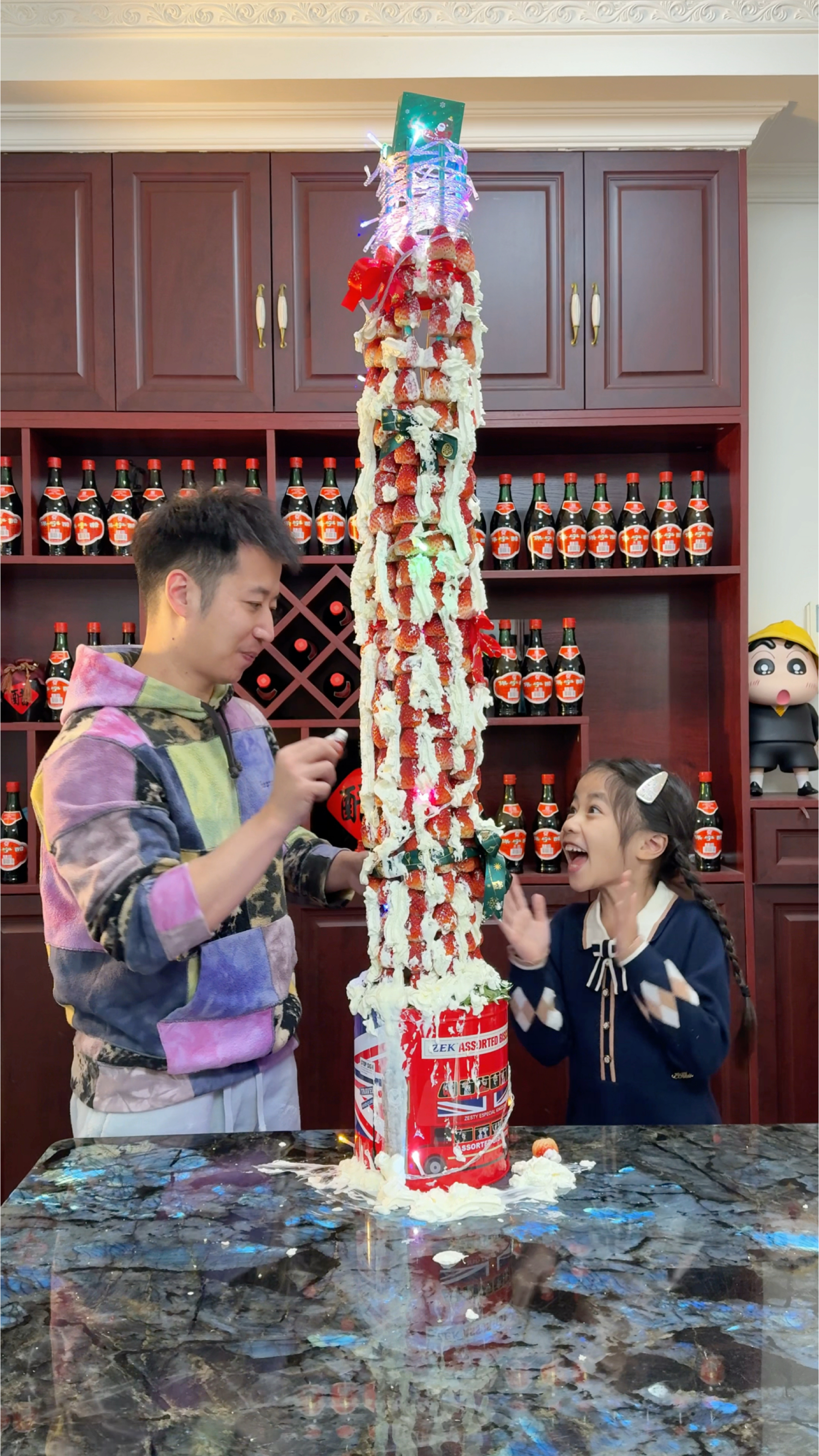 东爸牌Plus草莓蛋糕塔可能会迟到!但不会缺席!