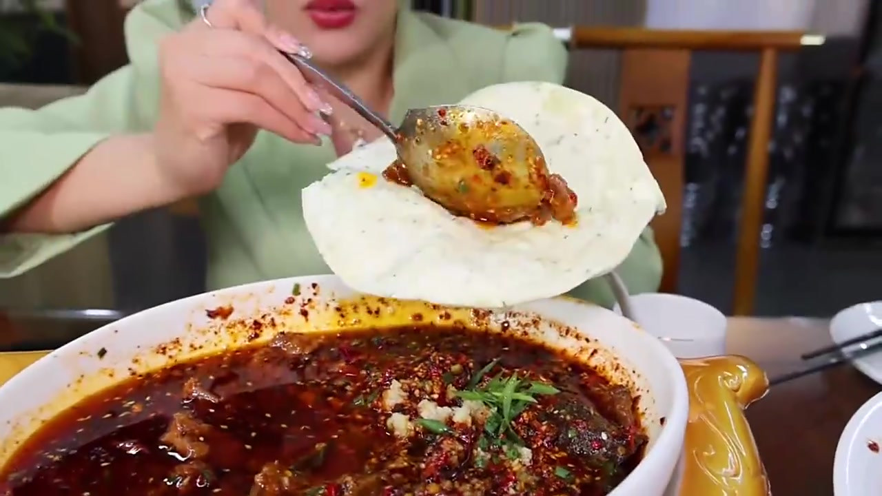 正儿八经成都川菜,说实话我觉得位置不佳