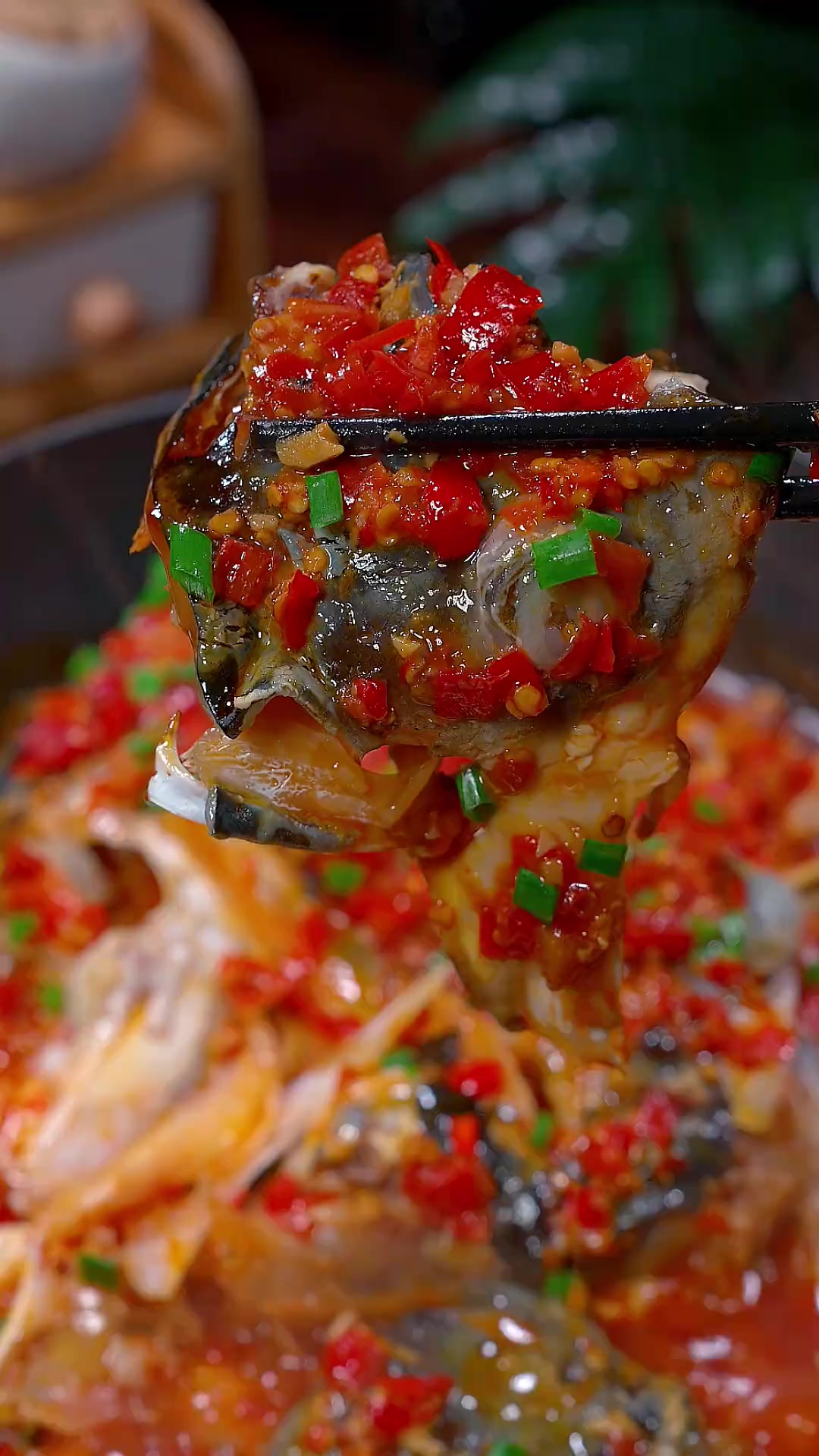 跺椒鱼头 以后想吃 了，就像我这样做，香辣入味，太好吃了