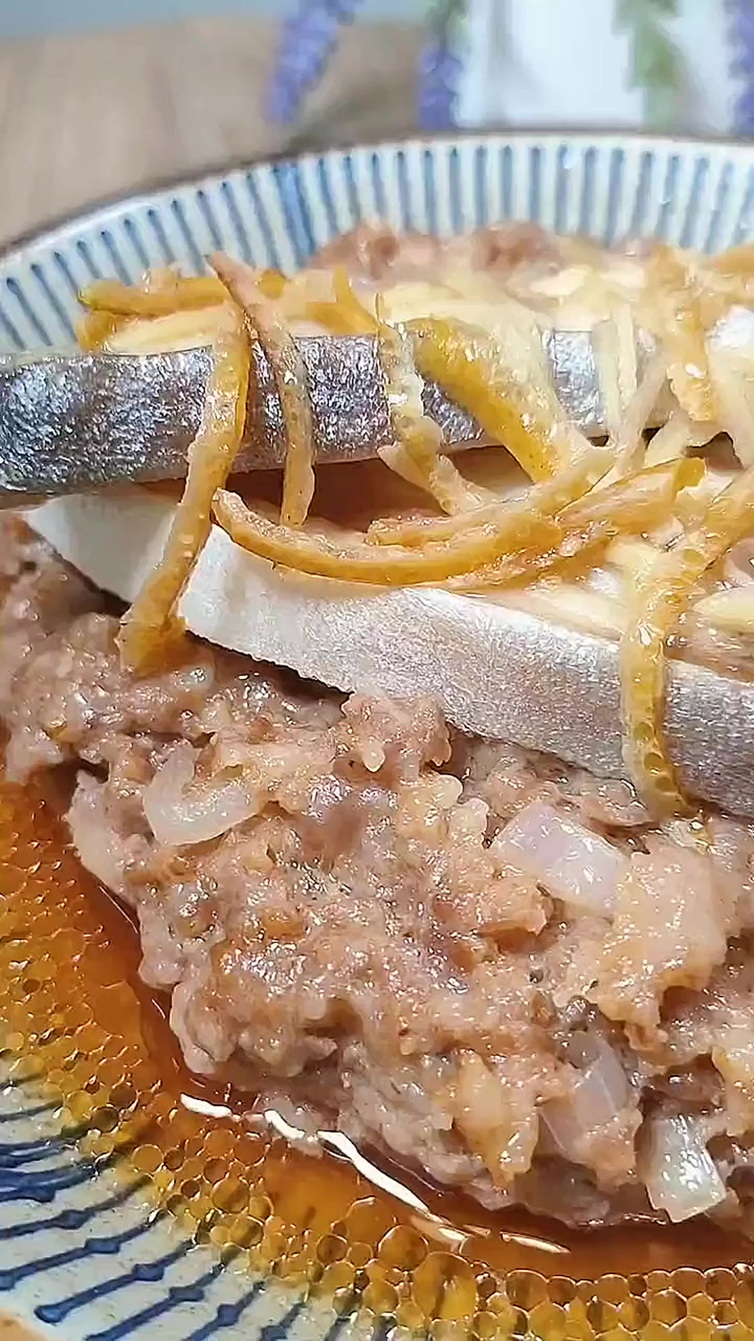 每次做这道咸鱼蒸肉饼，家里米饭立即秒光