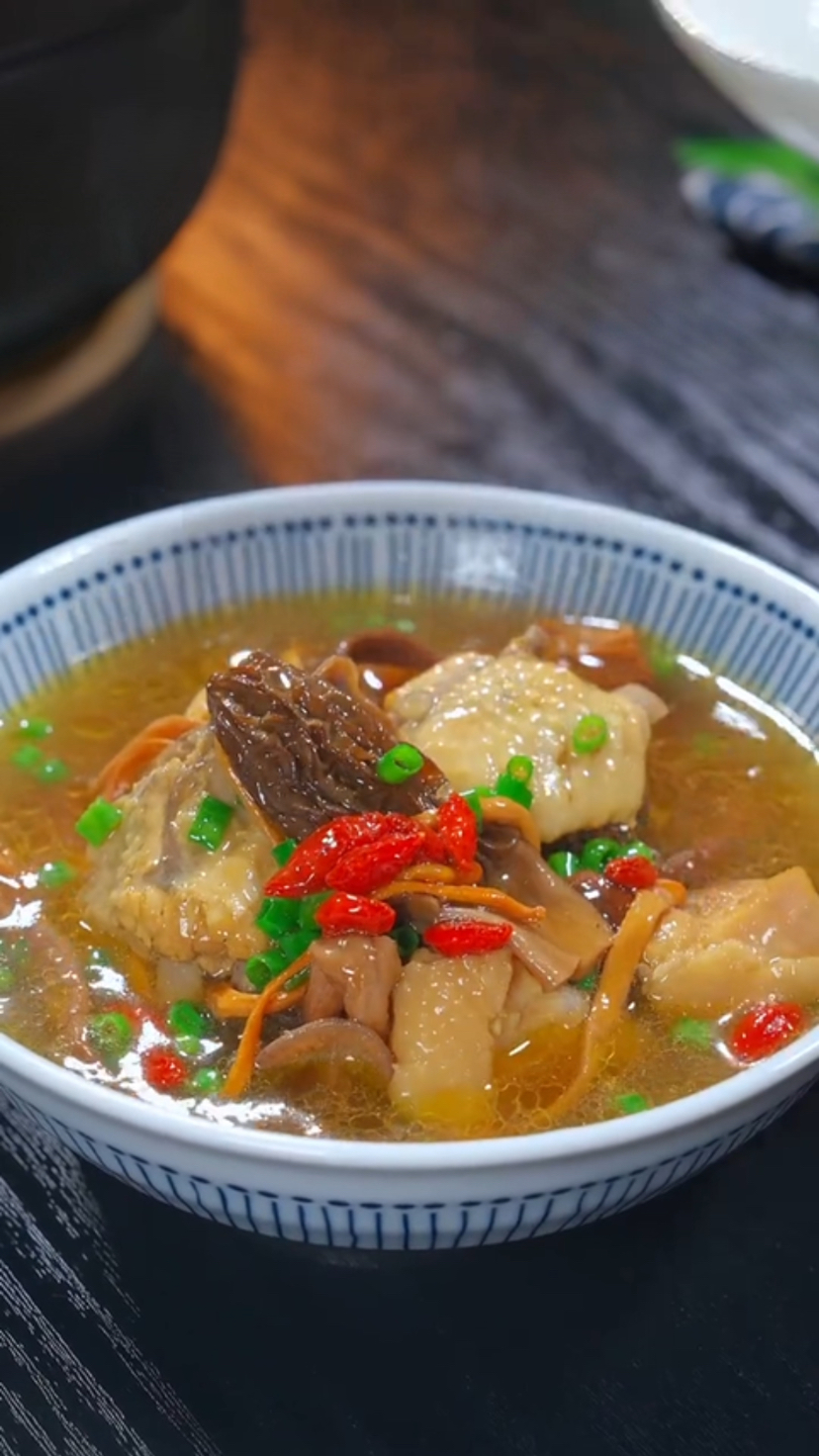 菌菇鸡汤的家常详细做法