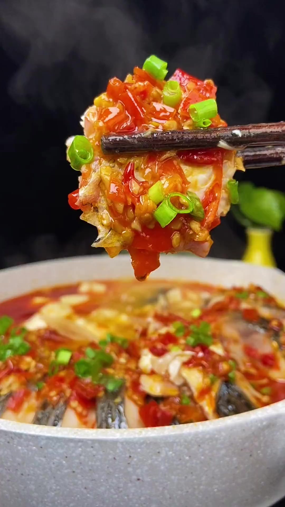 草鱼不要老是除了红烧就是水煮了 试试这个做法 不但简单还非常